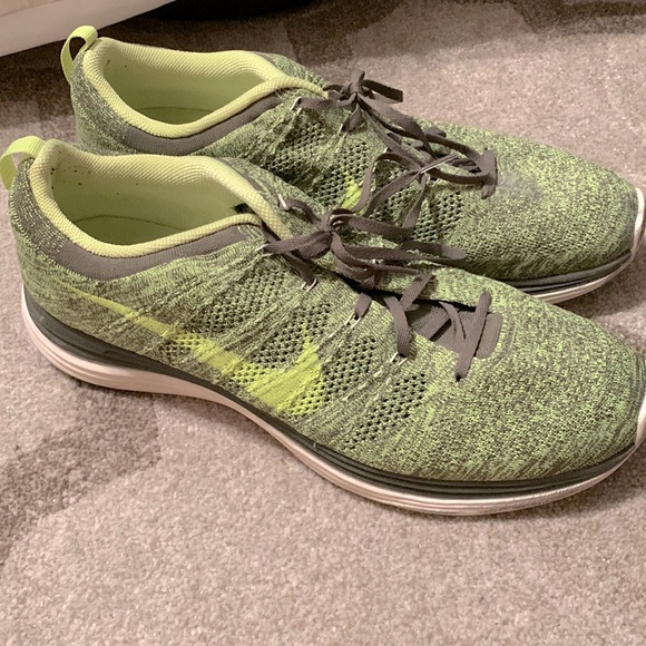 Olive Nike Flyknit Trainer On Foot Nike Flyknit Racer Black White